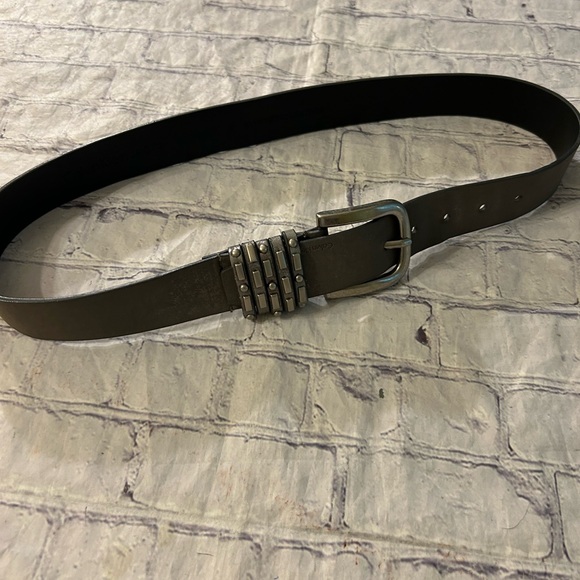 CALVIN KLEIN JEANS VEGAN LEATHER GREY WITH METALLIC SHINE SILVER BUCKLE SIZE S - Picture 8 of 11